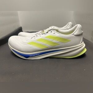 Adidas SUPERNOVA RISE 2 Running shoes IH8662 Men's Size 11. Brand new.